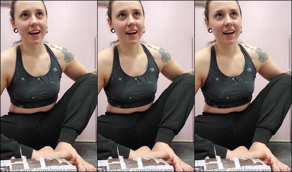 Missarcanaplus Socksmas Day You Better Be Hitting The Like On All These Socksmas Videos If You Plan To