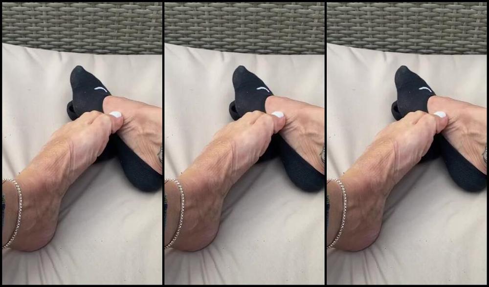 Anas Socks Nicknamed Anas Socks Onlyfans Black Nike Peds 4