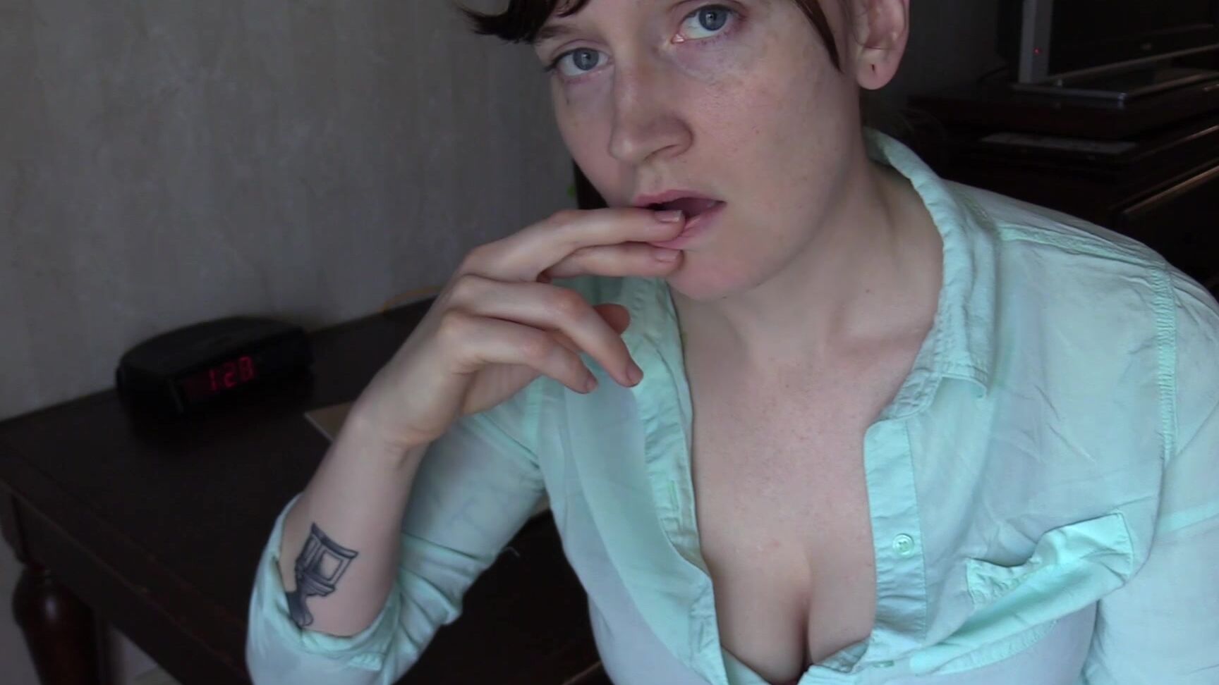 Bettie Bondage Mom Needs Your Cum Mp