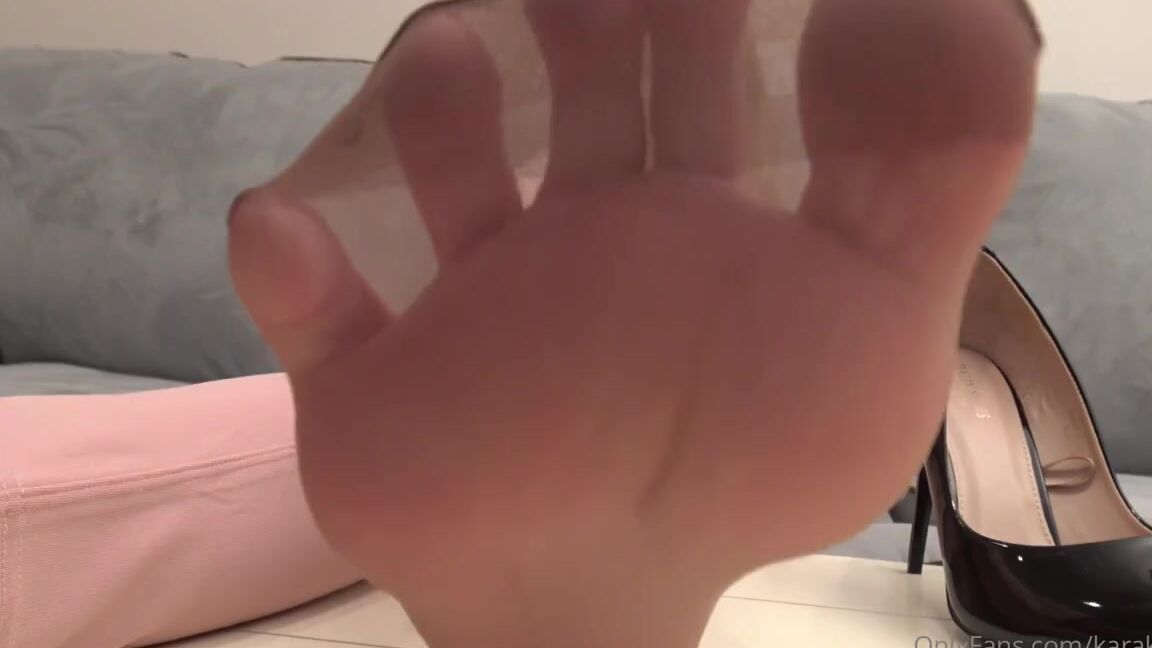 Karakinky Onlyfans New Clip Youre Giving Up Feet For Lent Ill Bet I Can Make You Change Your Mind