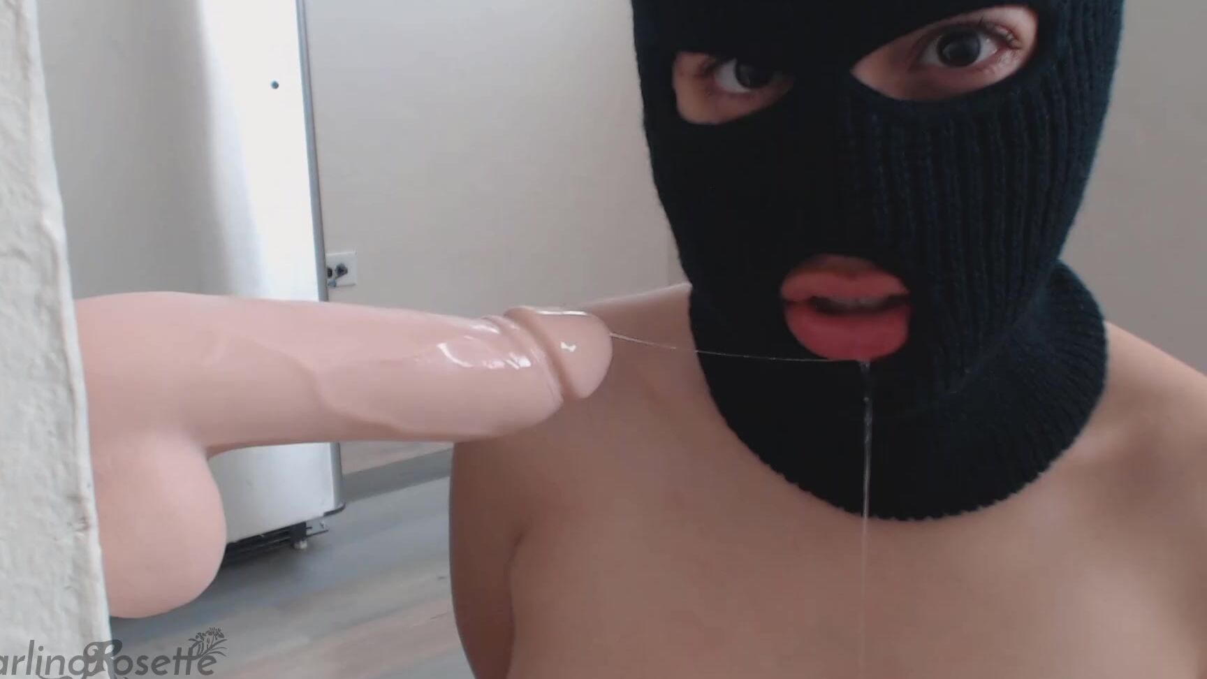 Darlingrosette Eager Ski Mask Blowjob