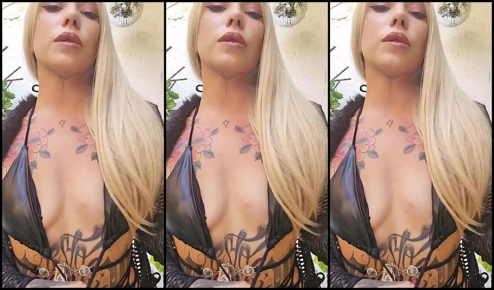 Queen Kinkerbell Nicknamed Kinkerbell23 Onlyfans Gooood Afternoon Everyone Hows Your Day So Far S