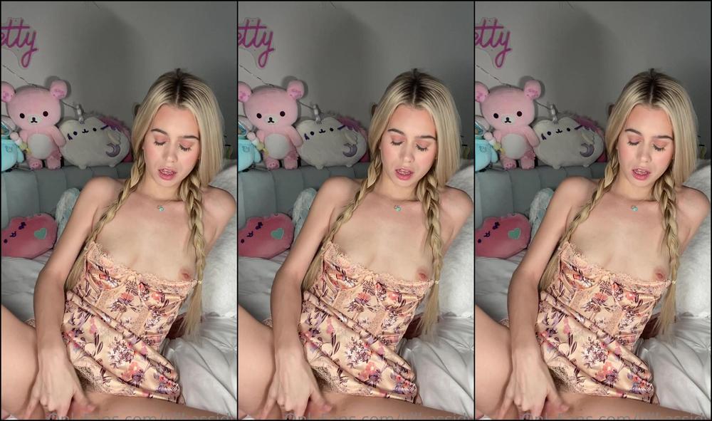 Jillkassidyy Good Morning I M So Horny From All My Dreams Last Night Wanna Help Me Out