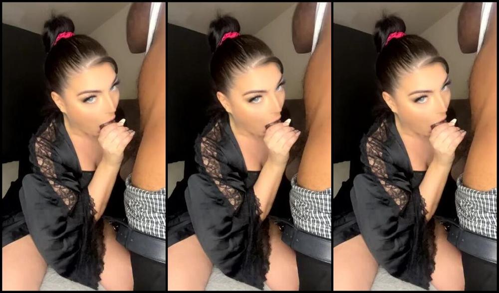 Katlyn Moree Nicknamed Katlynmoree Onlyfans Lunch At Home Dick To My Throat