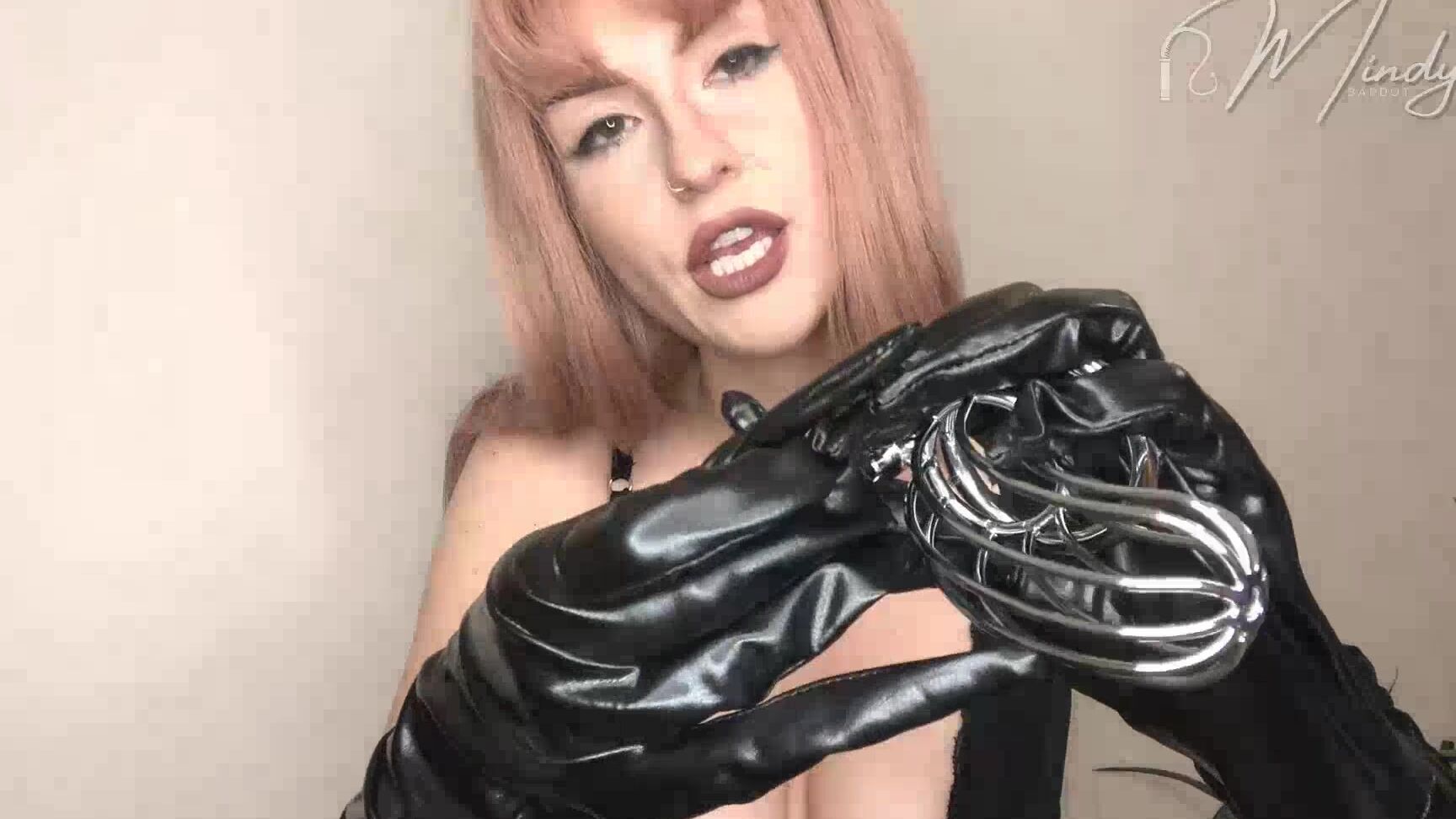 "Miss Mindy" chastity, femdom, financialdomination, keyholdingandchastity, orgasmdenial, sfw HYPNOTISING CHASTITY SUBMISSION Manyvids