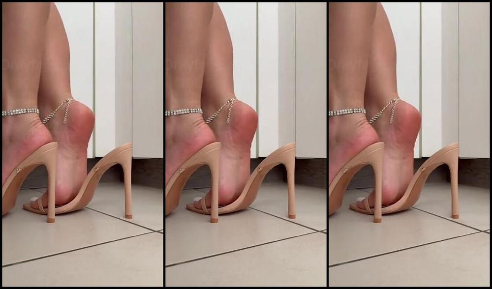 Megy Feet 03 17 2025 Onlyfans Video Aujourdhui Je Vais Cuisiner En Talons Pour Que Tu Puisses Me Mater Today Ill Cook In