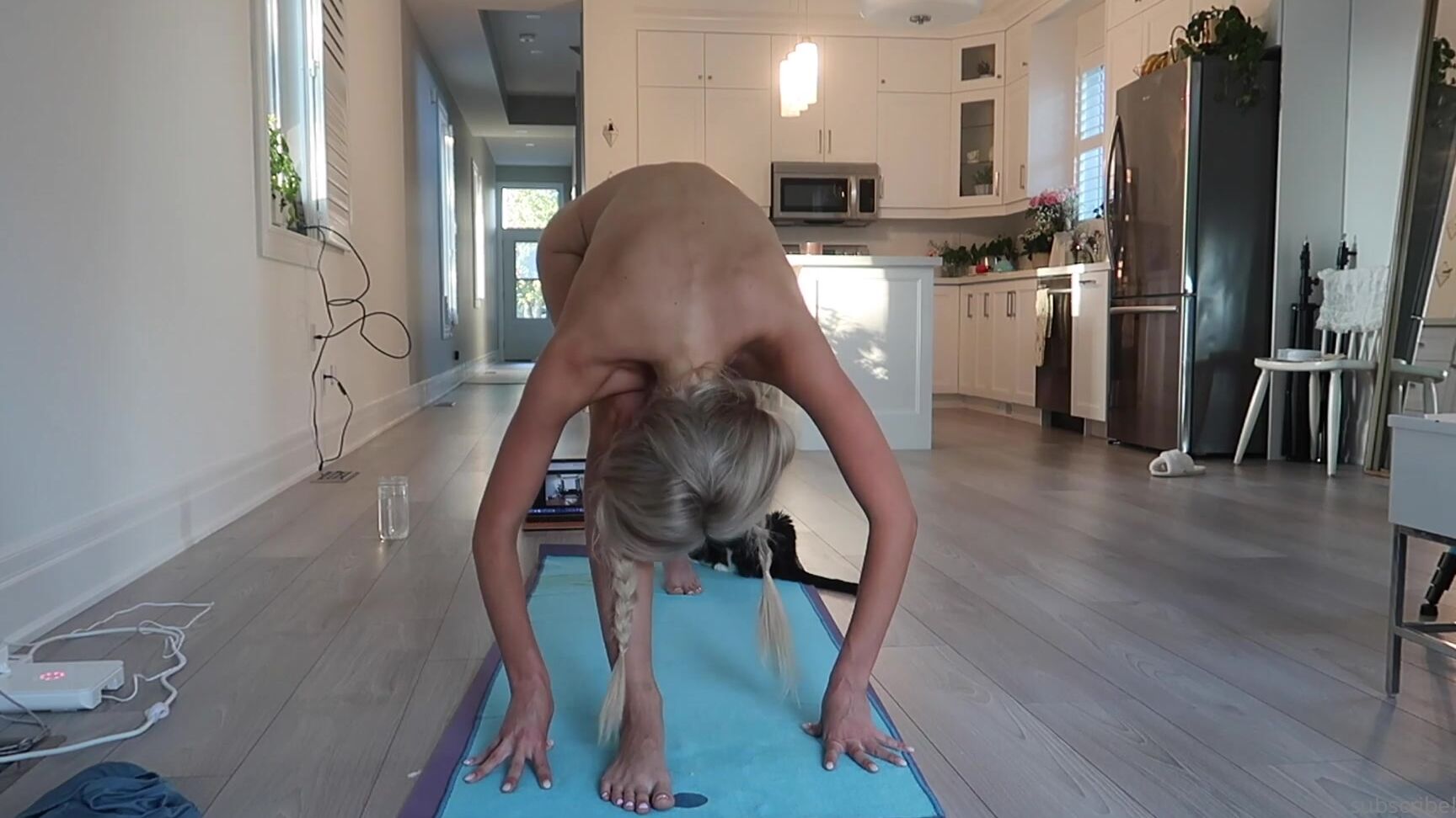 Gwengwiz Naked Yoga Time Who Want S To Stretch With Me P S Full