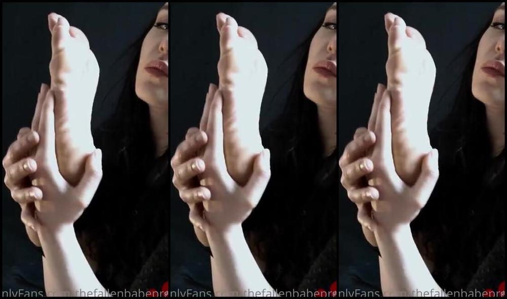 Thefallenbabepremium Onlyfans A Spitty Self Worship Video As Requested By One Of You Enjoy Mwahhh Ewzp