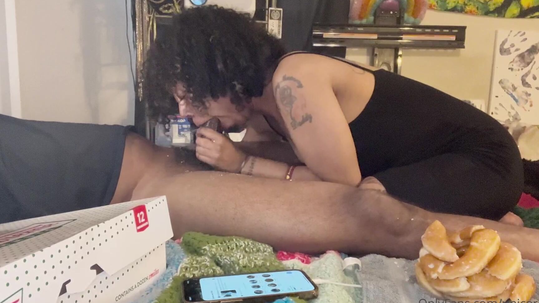 Unicornriah Donut Dick Sucking Challenge