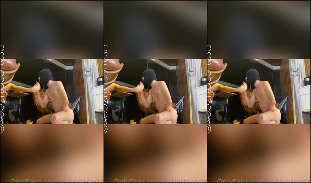 robertacortes-03-09-2021-2211422703-my-sub-guy-hunghorny69-called-me-begging-for-be-stretched-for-my-big-cock-he-beg-for-wor