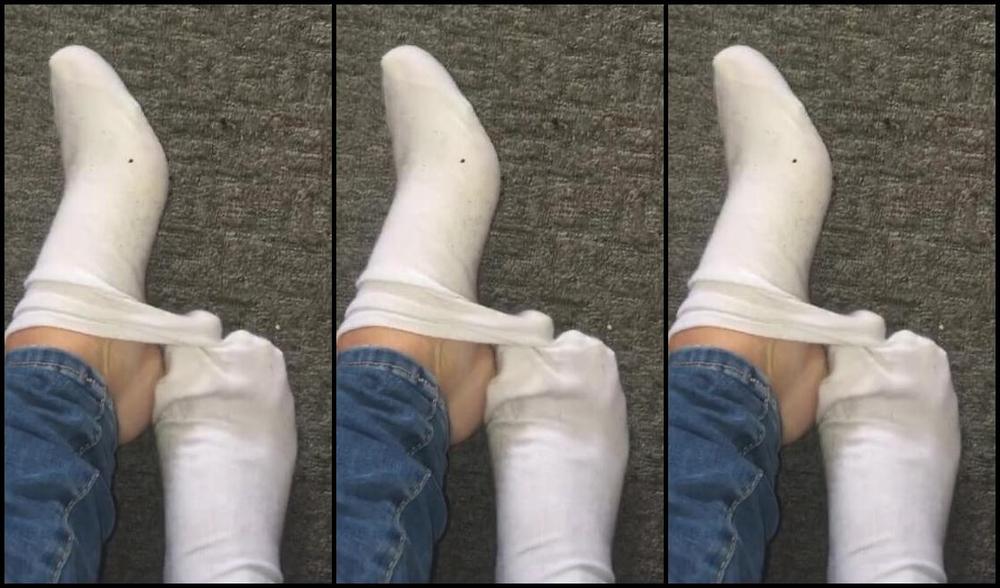 Footsiegalore Onlyfans Only Fans Exclusive Throwback To A Summer Sock Removal Video