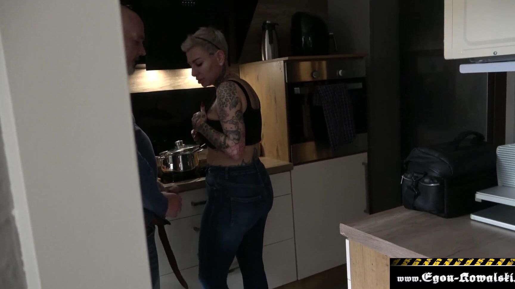 Cat Coxx 20.11.08  Beim Quickie von der Stiefschwester erwischt MyDirtyHobby