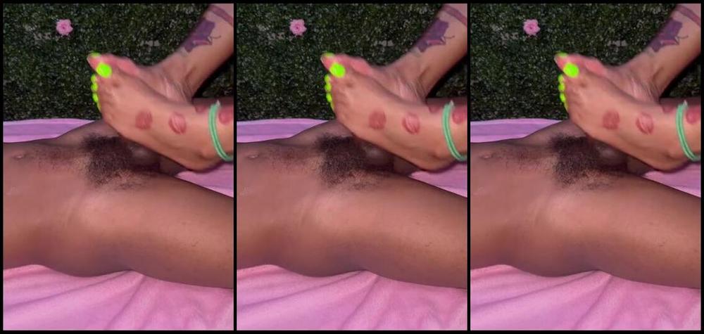 Footmazinggds Nicknamed Footmazinggds 02 15 2025 Onlyfans Video I Hope Yall Like This