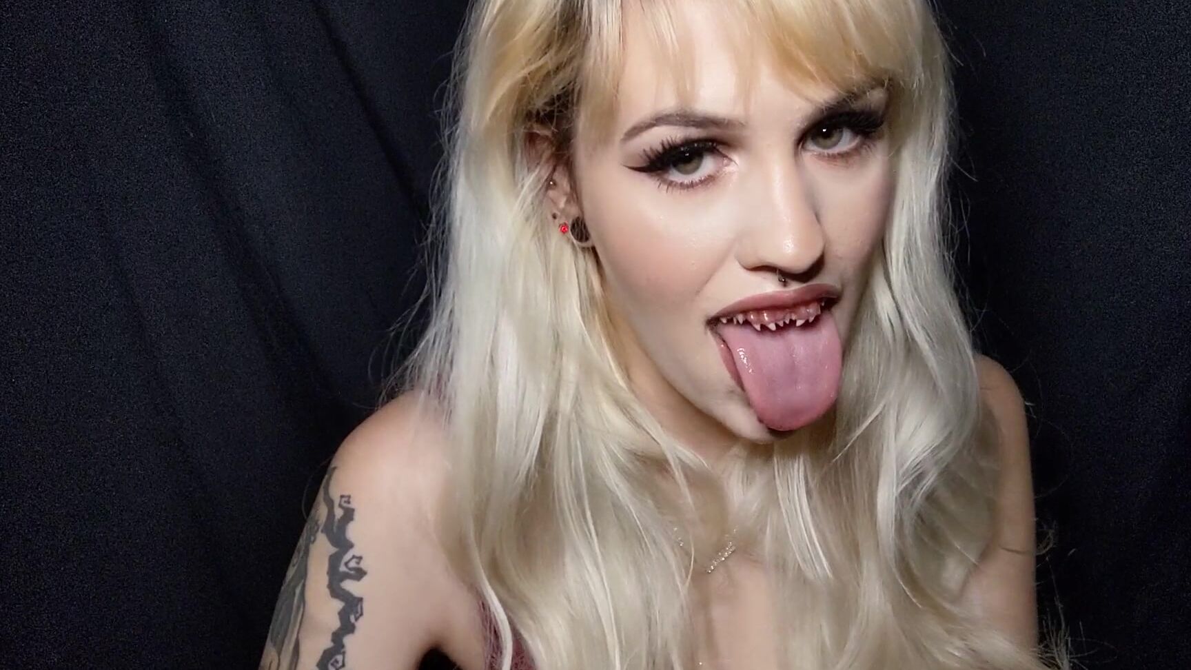 "Softest Girl" Long Tongue, Tongue Fetish, Halloween, Mouth Porn, Mouth Asmr, Drool, Spit, Slobber, Messy, Close Up, Mouth Fetish, Tongue, Very Long Tongue, Suggest Softest Girl Happy Halloween Sexy Creature Drool Porn pornhub
