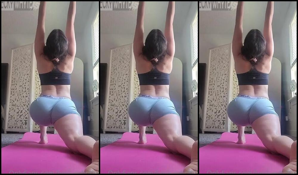 Beckywhyte Nicknamed Beckywhyte15 07 09 2023 Onlyfans Video Pov Youre Behind Me In Yoga Class