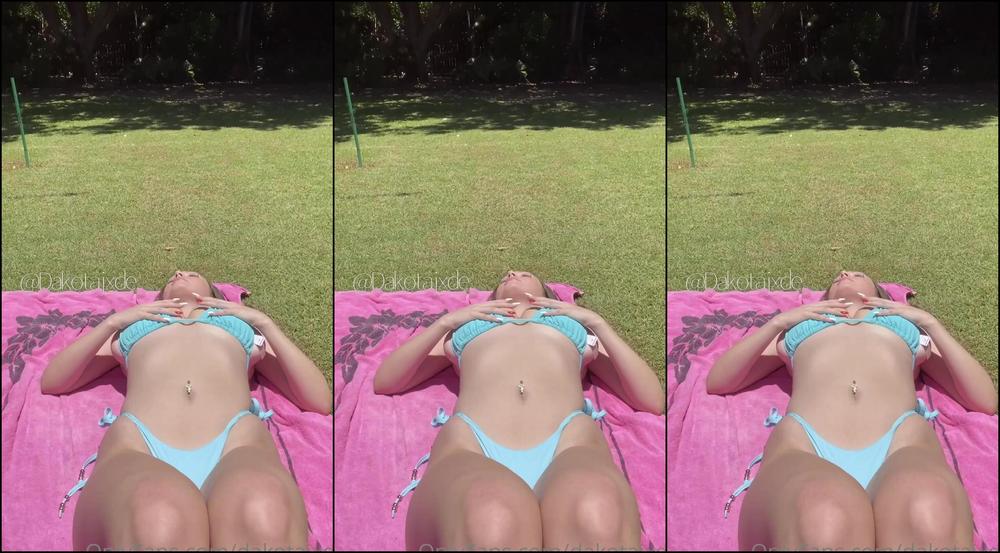 Dakotajxde 2300351018 12 13 2021 Need Someone To Come Lather Me With Sunscreen