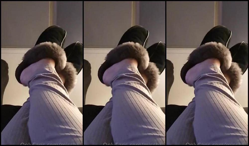 Miss B Nicknamed Missb52S Onlyfans 11 19 2020 Lets Chat About What Its All About