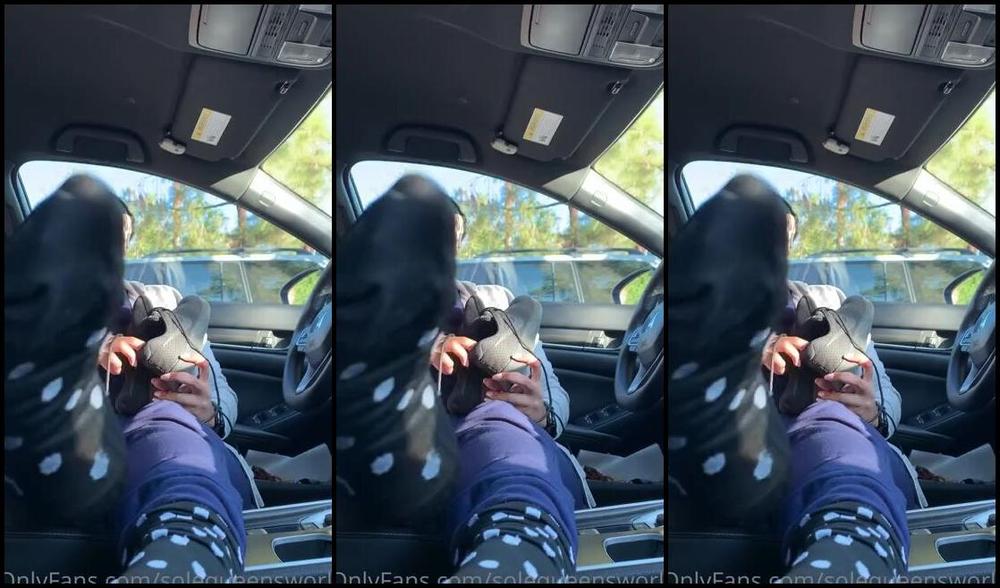 Sole Queen Nicknamed Solequeensworld Onlyfans Happy Thanksgiving To You All I M Thankful For You Amp I Ll Bet You Re Thankful For The