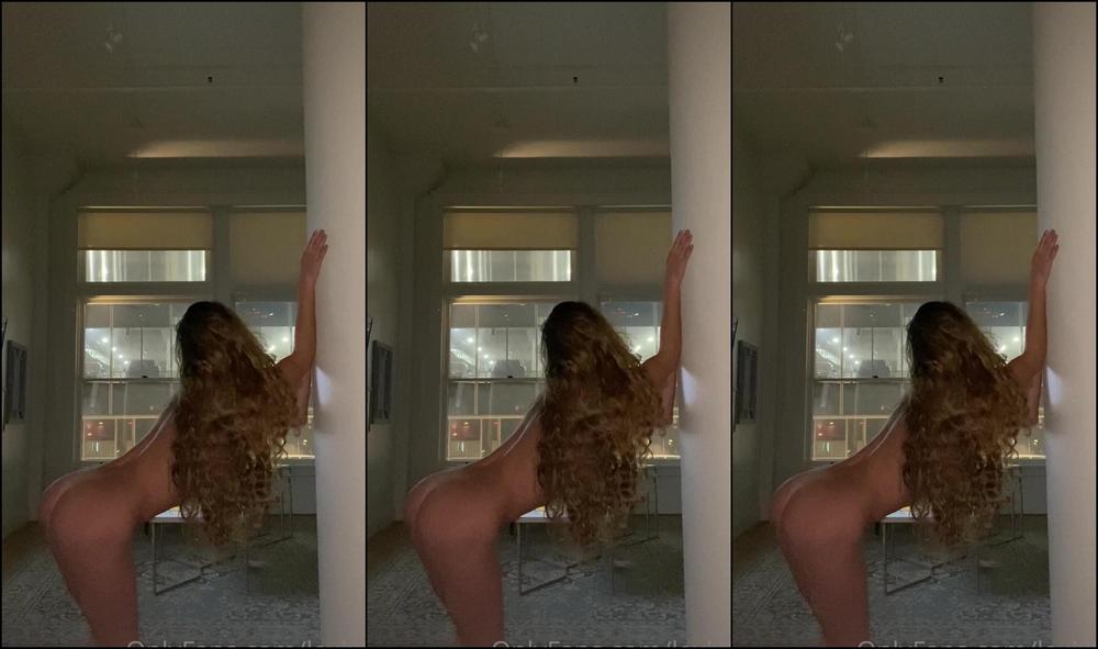 Lexixtc 2010586774 01 17 2021 I Love Being Naked