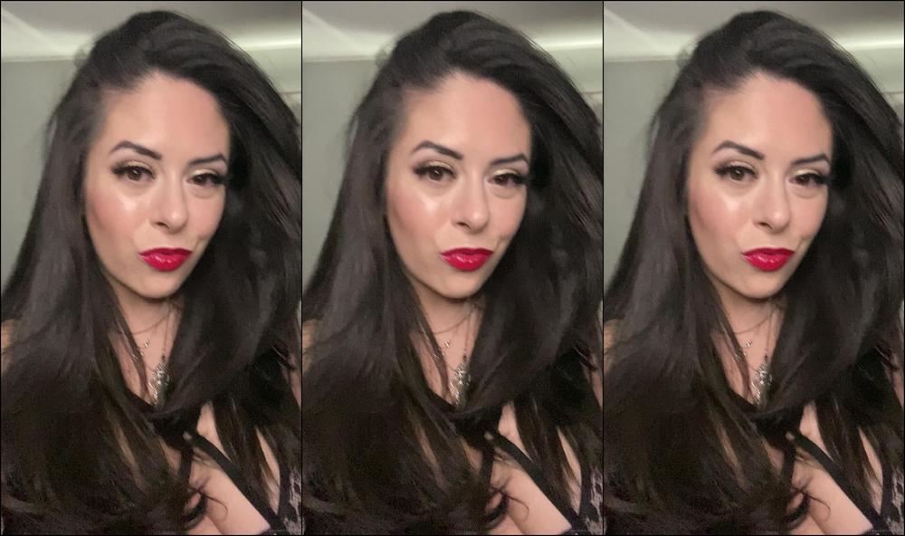 Atomicgoddess Giantess Finds Small Shrunken Boy In Her Boudoir As