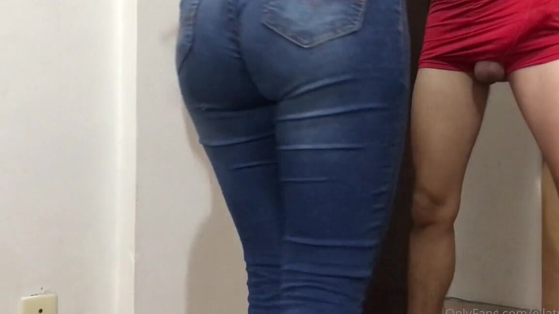 Mistress Ellatrix Nicknamed Ellatrixbb Femdom 09 04 2021 Onlyfans Video When My Slave Irritates Me Or Disobeys Me Thats What I Do To Him