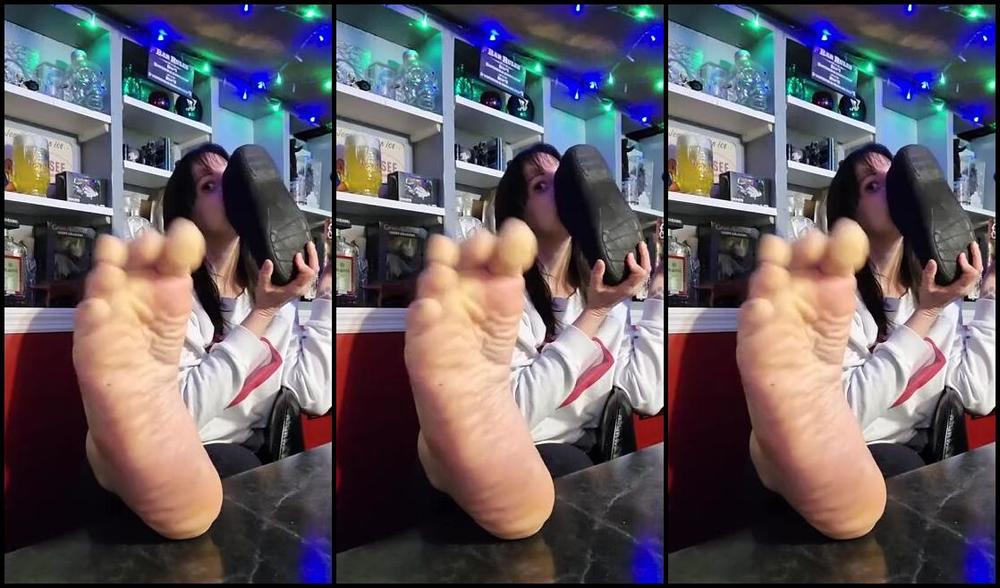 Crystal Paris Nicknamed One Lonely Foot 03 28 2025 Onlyfans Video Randoms From The Week X4Ug