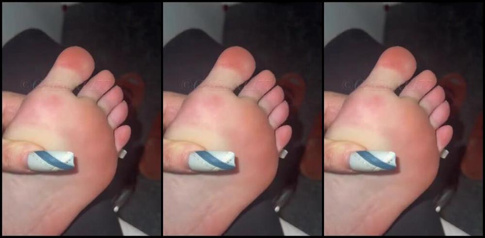 Greek Goddess Li Aka Greekli77 Onlyfans Get In Here And Smell This Stench C1T