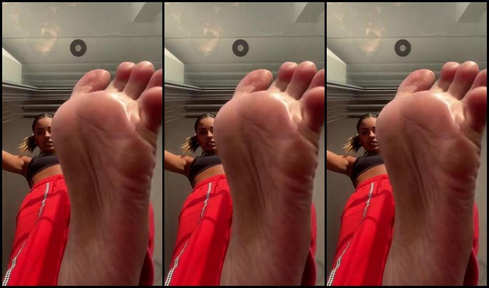 Mistress Enola Onlyfans Stomping You Like A Worm Fp