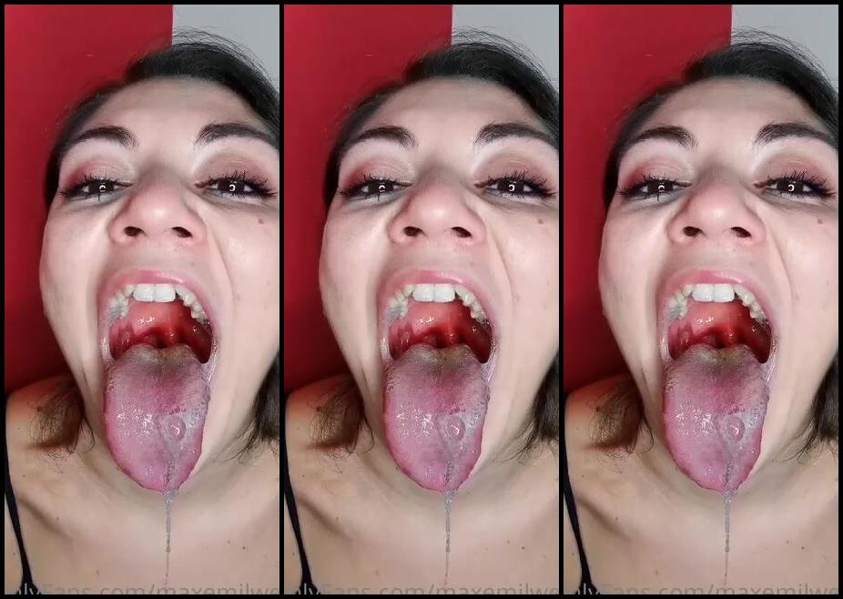 Emily Maxemilweber Nicknamed Maxemilweber 06 02 2022 Onlyfans Video This Morning I Had A Lot Of Saliva