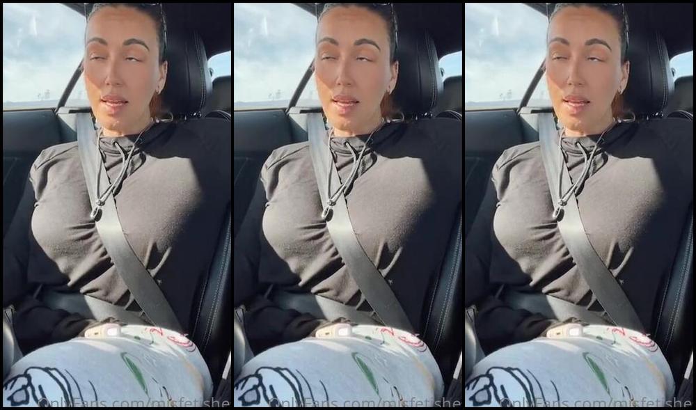 mjsfetishes-27-12-2021-2313014605-road-trip-to-california-you-guys-are-my-entertainment.-we-chat-about-work-personal-ran