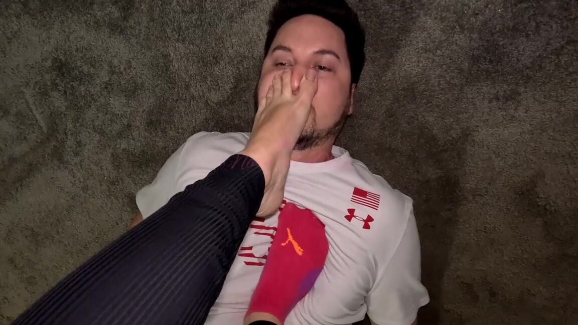 Naturaldiva Onlyfans I Love Being A Goddess Me Stepping On Your Face Humiliating You With My Feet Jumping On Your