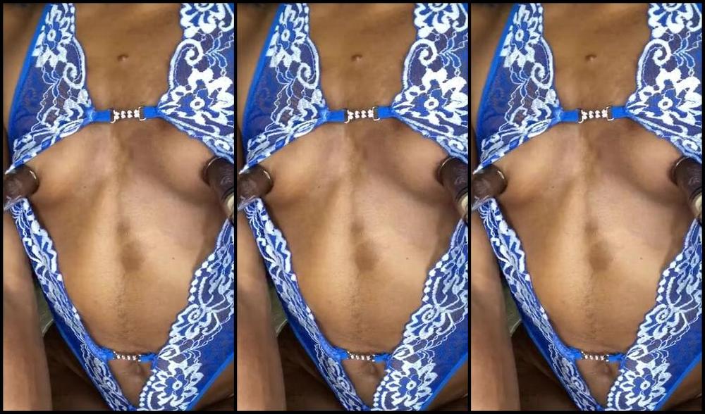 Eva Nicknamed Missevanicole Onlyfans I Heard You Like My Nipples And My Feet So I Played With Both