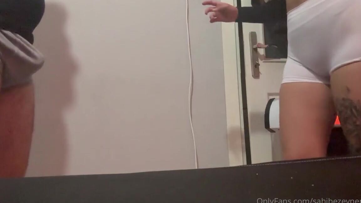 Sahibezeynepppp Onlyfans Ac Ektirmekten Ok Haz Alyorum O Karmdaki Insann Ayamn Altnda Kvran Beni Bitiriyorp