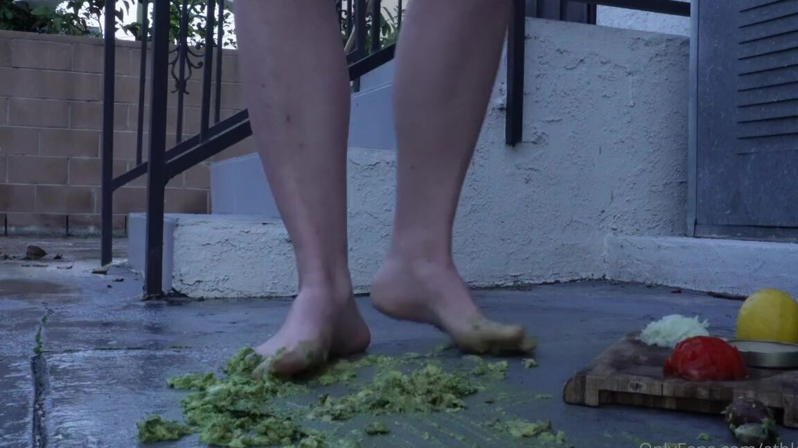 Athletoes Nicknamed Athletoes Onlyfans Finally The Guacamole Video Has Loaded You Bring The Chips Let S Party