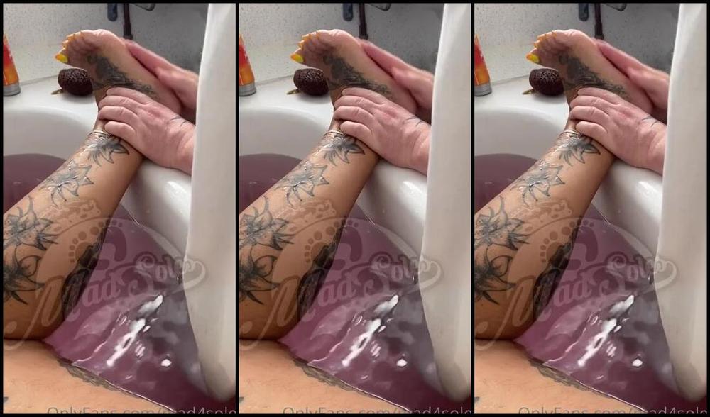 Msmaddy Aka Madsoles 1 Onlyfans When Mrhapz Arrived At Mine Yesterday I Was Taking A Bath So I Put The Shower Curtain Across And