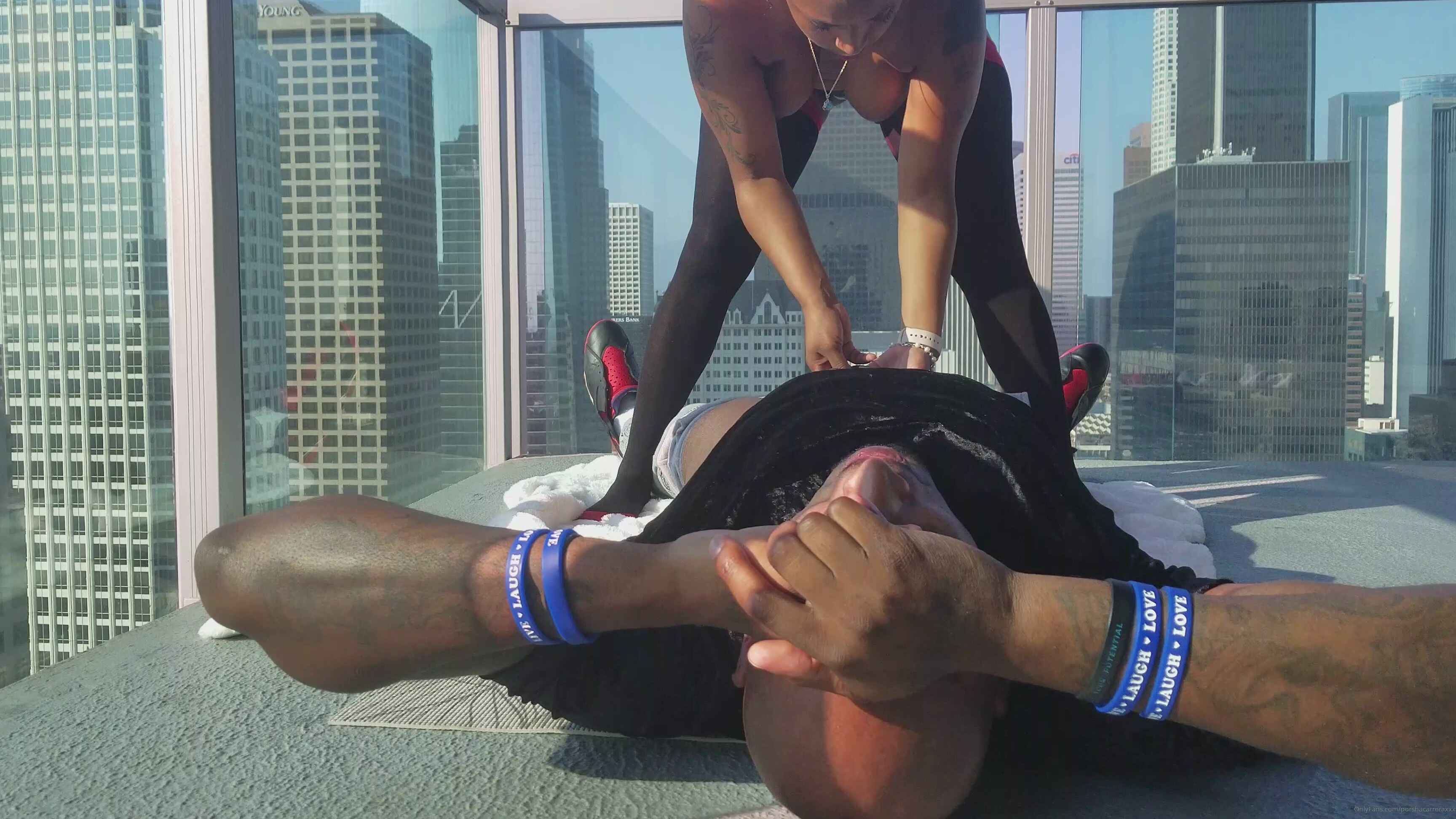 Porshacarreraxxx Booty Smashing On Flashbrown Dick