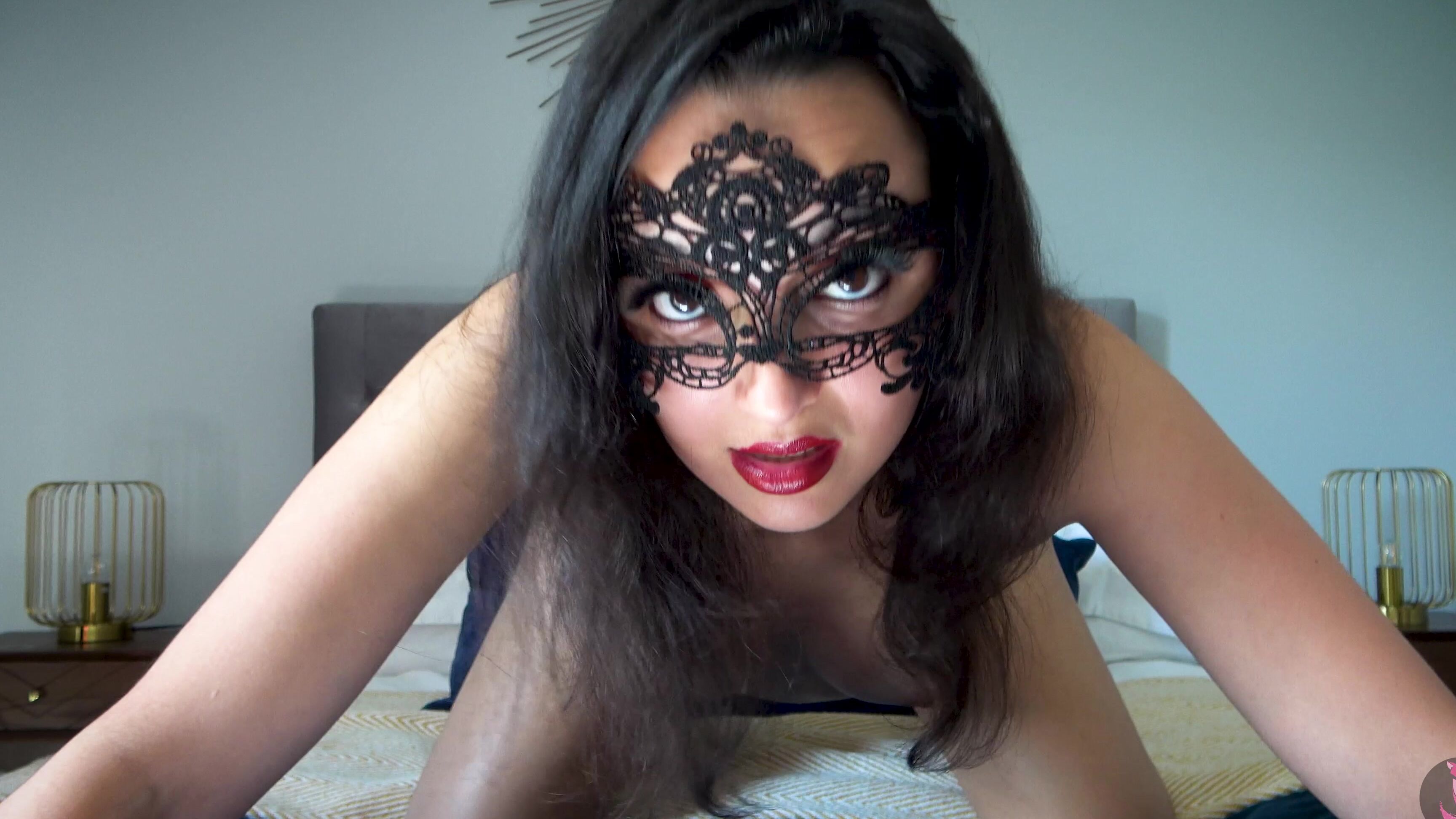 Summer Fox Fucking The Masked Stranger Summer Fox