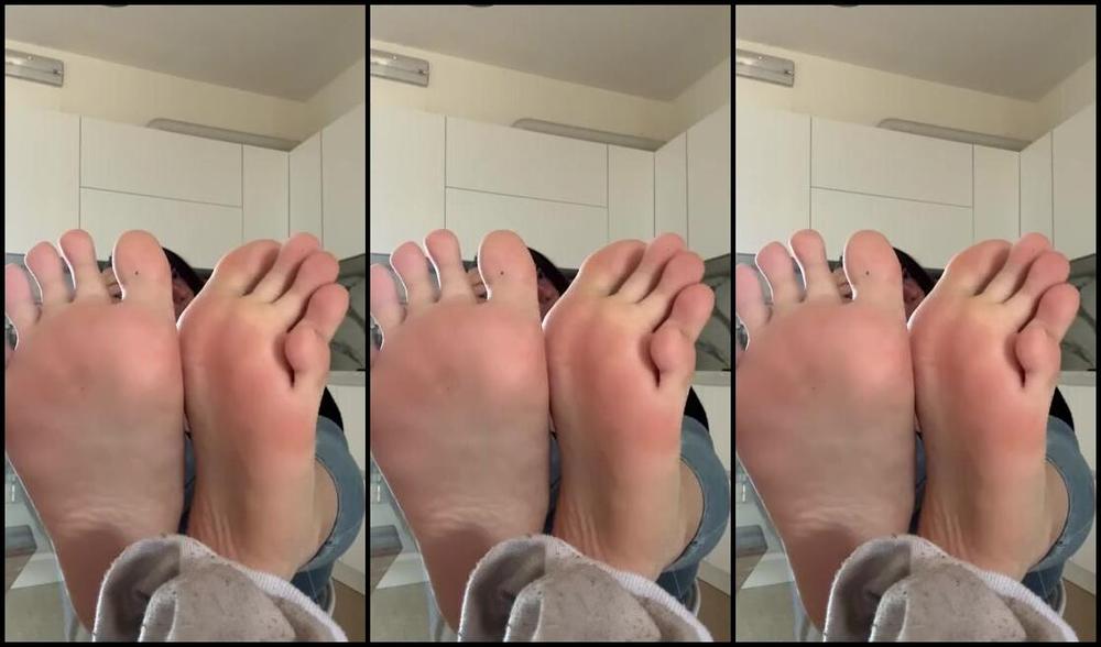 Yourdiamondvip 04 04 2025 Onlyfans Video Dont Bother Me I Want To Ignore You All The Time