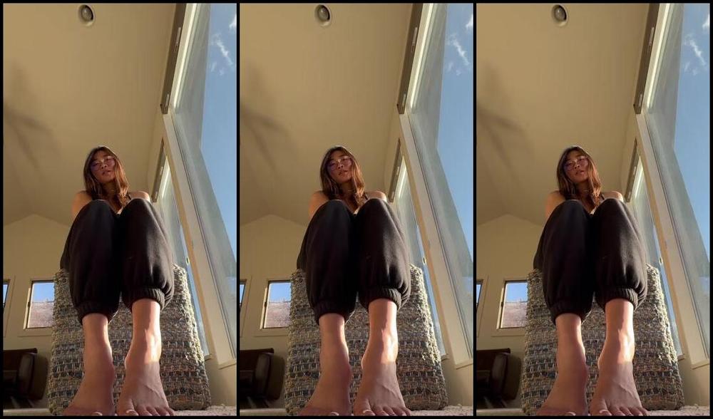 Peyton Nori Nicknamed Peyton Nori 04 07 2025 Onlyfans Video Not All Giants Are Friendly