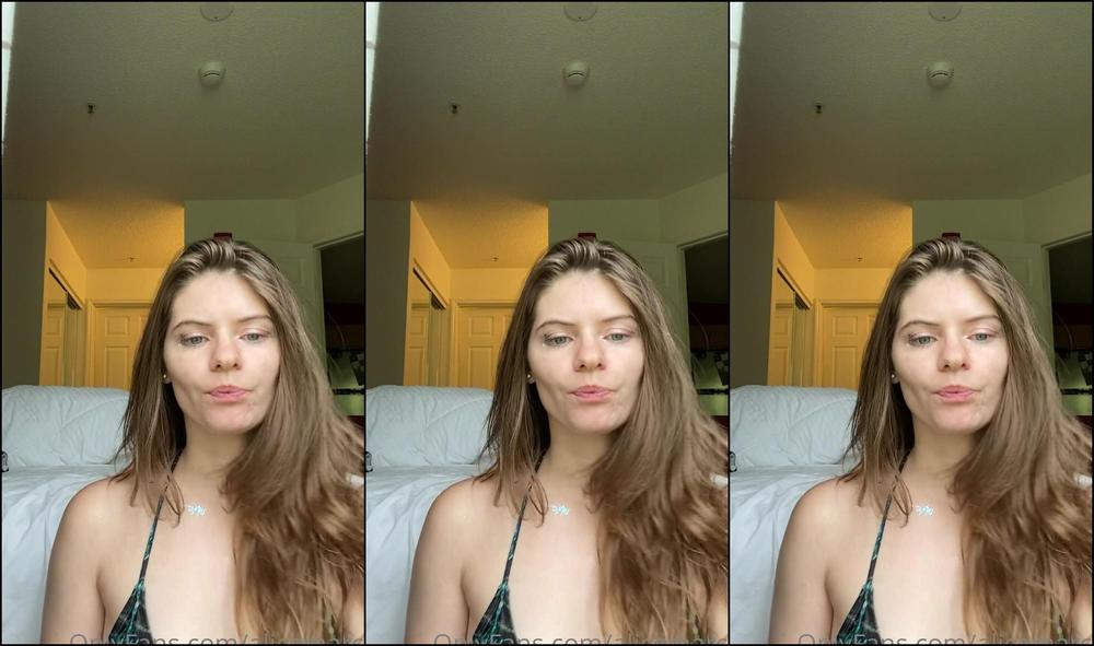 alicemarch-02-07-2020-491813377-hey-guys-if-you-want-the-naughty-version-of-this-shoot-me-a-tip-in-messages