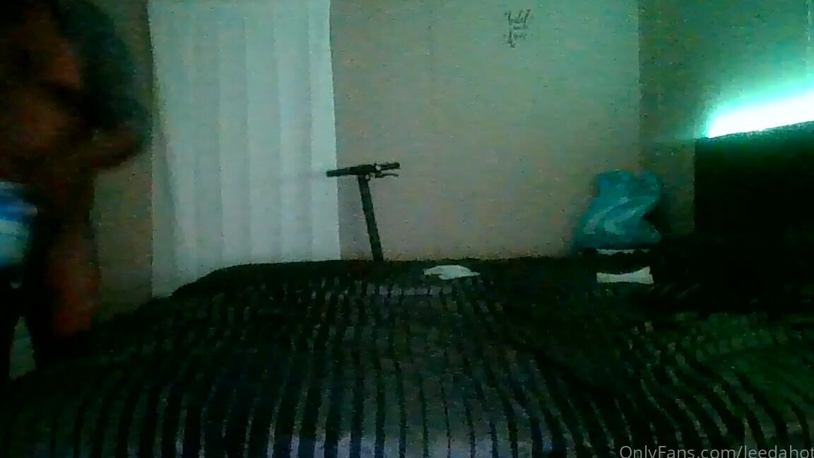 Leedahotwife Had To Step Out From Our Kickback To Fuck