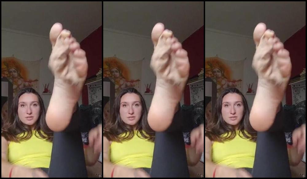 Emma Stanley Nicknamed Emmastanley Onlyfans 03 13 2024 Do You Think This Tiny Socks Would Fit My Huge Foot Swipe To The Side To