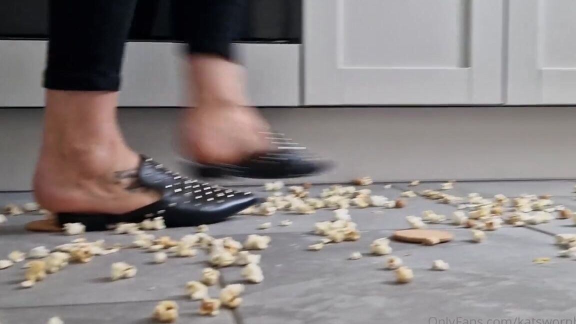 Kats Worn Heels Nicknamed Katswornheels Onlyfans 12 Likes In A Day Your Wish Is My Command