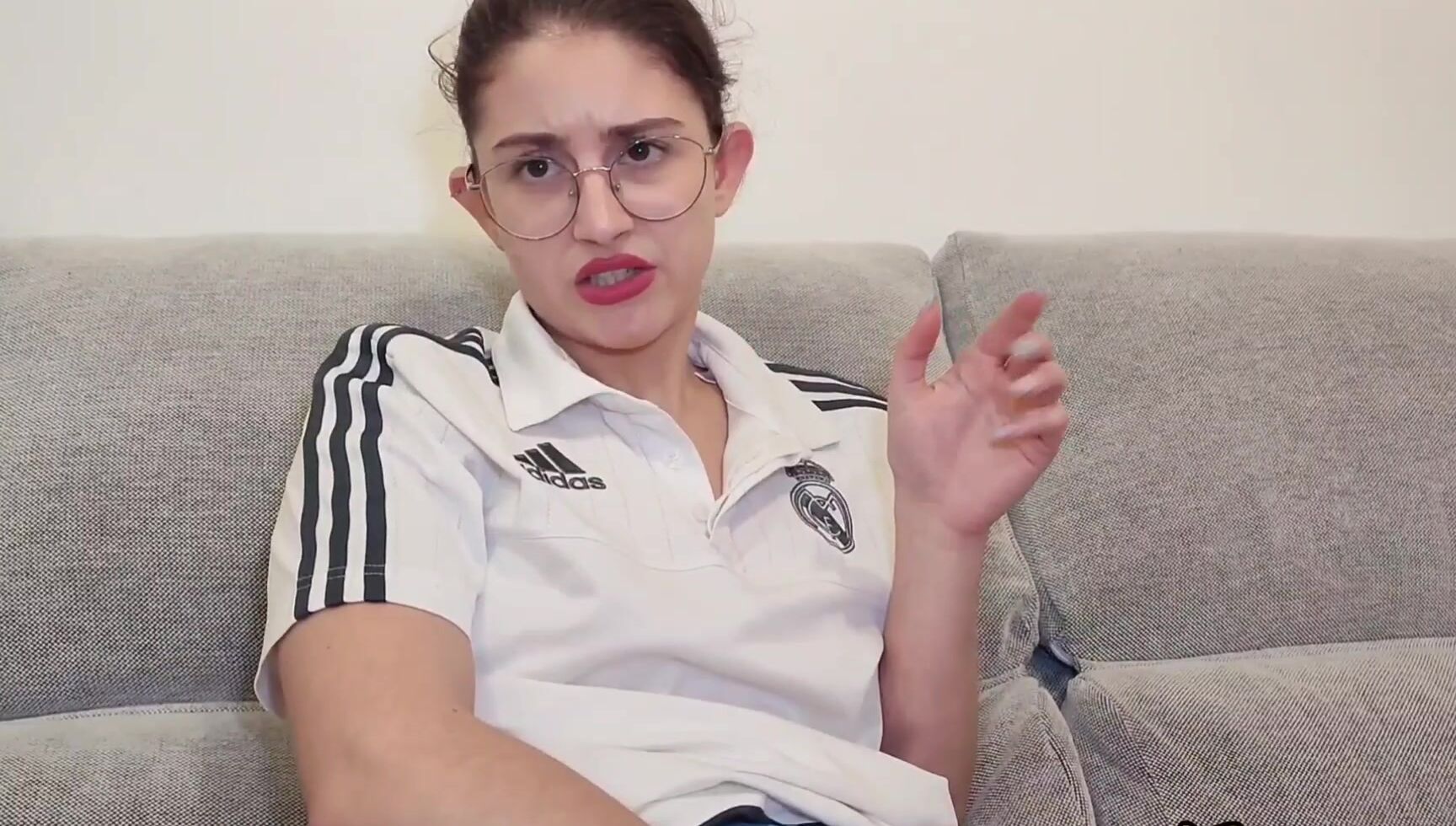 "Shanaxnow" desperatepissing, desperation, jeansfetish, jeanspantswetting, jeanspiss, peeing, pissdesperation, pissing, shortshorts, soccer i pissed myself in a climax soccer match Manyvids