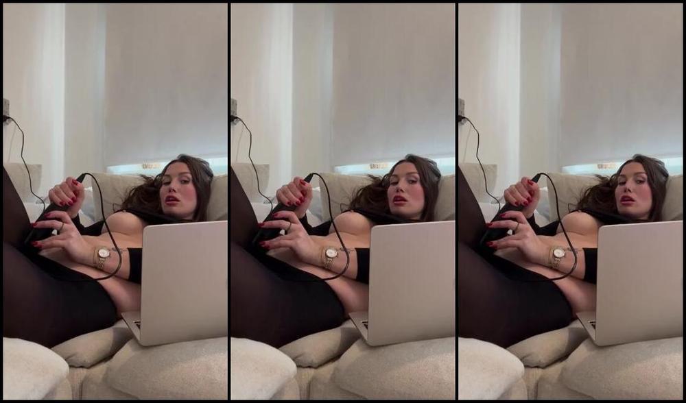 Snowwhitedk Nicknamed Snowwhitedk 10 07 2024 Onlyfans Video Hey Baby I Was Bored Watch Me Watch Porn And Cum