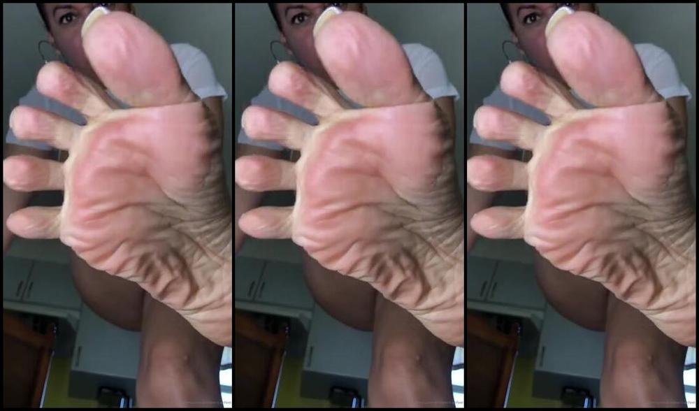 Deedeericanfeet Onlyfans Gm It S Gts Time Woohooo I Love This One Hehe Many Requests On This One