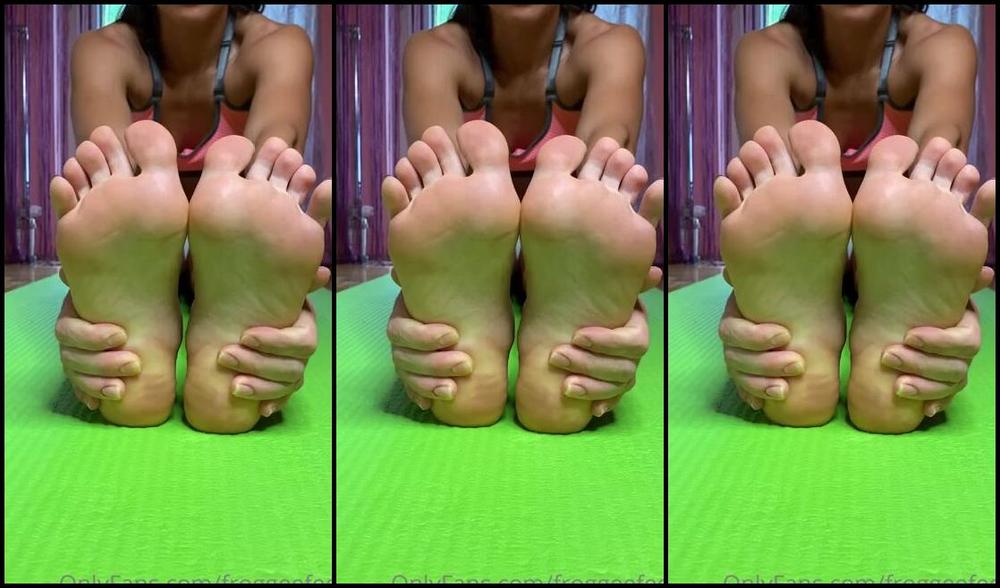 Froggeevip Onlyfans Its Time To Stretch