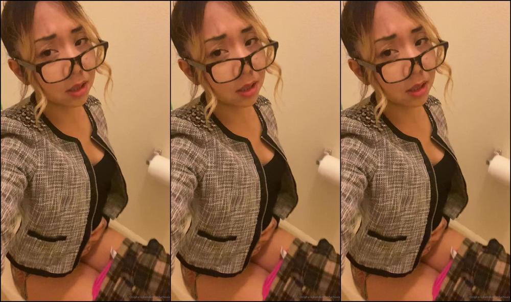 Kimberlychixxx Fart Fetish Shoot For My Fart Fetish Fans