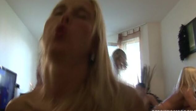 Czech Home Orgy 2 Part 2 704396 1000Kbps