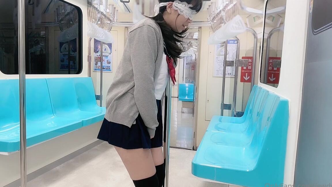 lewdyumi 15 09 2023 3015001327 9 3611 Onlyfans